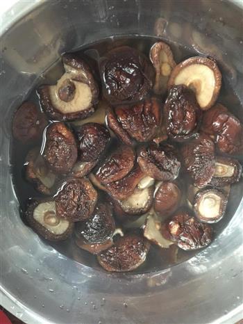 素鳗鱼怎么做，素鳗鱼怎么做好吃，素鳗鱼做法