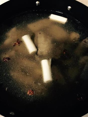 茨菰排骨汤怎么做，茨菰排骨汤怎么做好吃，茨菰排骨汤做法