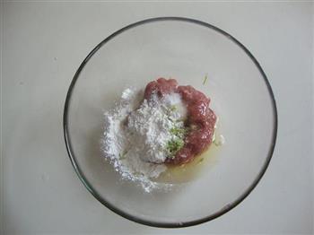 豌豆苗肉丸汤怎么做，豌豆苗肉丸汤怎么做好吃，豌豆苗肉丸汤做法