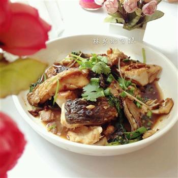 大蒜炆鱼怎么做，大蒜炆鱼怎么做好吃，大蒜炆鱼做法