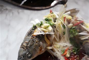 浇汁油淋鱼怎么做，浇汁油淋鱼怎么做好吃，浇汁油淋鱼做法