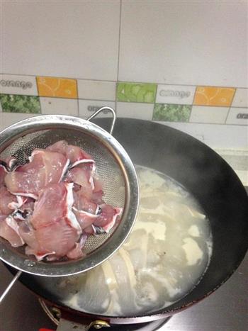 豆皮鱼片汤怎么做，豆皮鱼片汤怎么做好吃，豆皮鱼片汤做法
