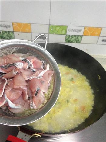 辣味白菜鱼片汤怎么做，辣味白菜鱼片汤怎么做好吃，辣味白菜鱼片汤做法