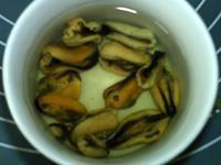 蛋清茼蒿淡菜汤怎么做，蛋清茼蒿淡菜汤怎么做好吃，蛋清茼蒿淡菜汤做法