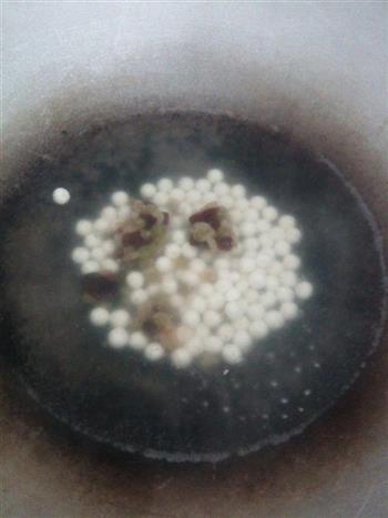 水果彩豆圆子甜汤怎么做，水果彩豆圆子甜汤怎么做好吃，水果彩豆圆子甜汤做法