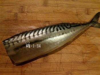 黑椒盐烤鲭鱼Mackerel怎么做，黑椒盐烤鲭鱼Mackerel怎么做好吃，黑椒盐烤鲭鱼Mackerel做法