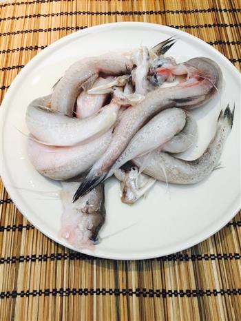 清烧豆腐鱼怎么做，清烧豆腐鱼怎么做好吃，清烧豆腐鱼做法
