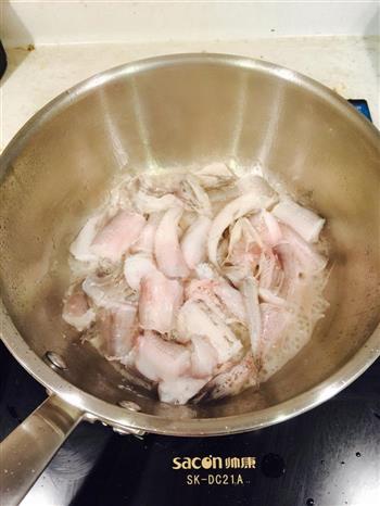 清烧豆腐鱼怎么做，清烧豆腐鱼怎么做好吃，清烧豆腐鱼做法