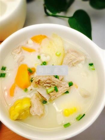 大骨汤炖排骨怎么做，大骨汤炖排骨怎么做好吃，大骨汤炖排骨做法