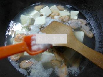 咸味虾花螺豆腐汤怎么做，咸味虾花螺豆腐汤怎么做好吃，咸味虾花螺豆腐汤做法