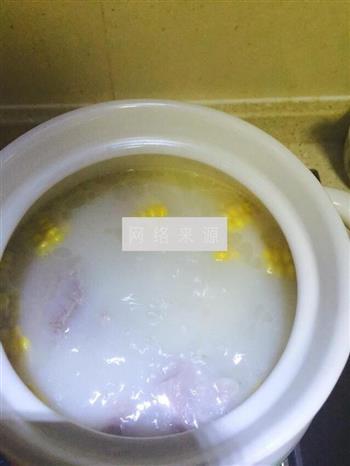 大骨汤炖排骨怎么做，大骨汤炖排骨怎么做好吃，大骨汤炖排骨做法