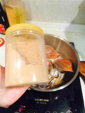 糯米酒烧螃蟹怎么做，糯米酒烧螃蟹怎么做好吃，糯米酒烧螃蟹做法