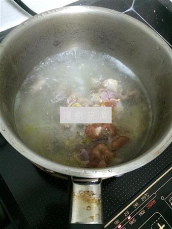 艾草瘦肉汤怎么做，艾草瘦肉汤怎么做好吃，艾草瘦肉汤做法