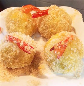 土豆泥裹虾怎么做，土豆泥裹虾怎么做好吃，土豆泥裹虾做法