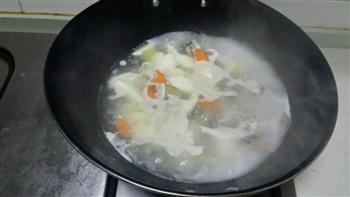 黑鱼山药汤怎么做，黑鱼山药汤怎么做好吃，黑鱼山药汤做法
