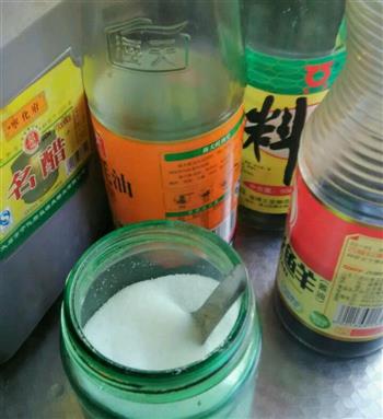 清蒸红鲌怎么做，清蒸红鲌怎么做好吃，清蒸红鲌做法