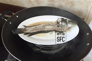 三椒鲜鱼片怎么做，三椒鲜鱼片怎么做好吃，三椒鲜鱼片做法