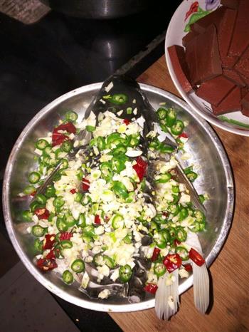 清蒸蒜香草鱼怎么做，清蒸蒜香草鱼怎么做好吃，清蒸蒜香草鱼做法