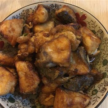 香煎胖头鱼怎么做，香煎胖头鱼怎么做好吃，香煎胖头鱼做法