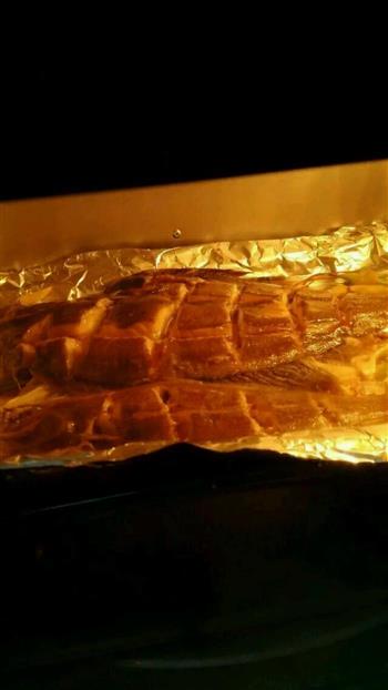 美味烤鱼怎么做，美味烤鱼怎么做好吃，美味烤鱼做法