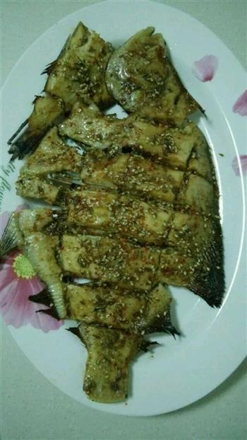 美味烤鱼怎么做，美味烤鱼怎么做好吃，美味烤鱼做法