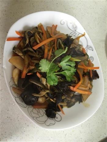 炒鳝丝怎么做，炒鳝丝怎么做好吃，炒鳝丝做法