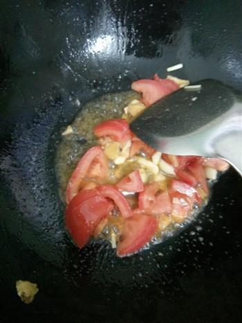 西红柿焖鱼 十块钱快手菜怎么做，西红柿焖鱼 十块钱快手菜怎么做好吃，西红柿焖鱼 十块钱快手菜做法