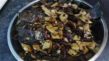 香辣烤箱烤鱼怎么做，香辣烤箱烤鱼怎么做好吃，香辣烤箱烤鱼做法