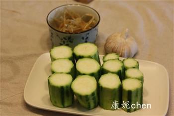 银鱼仔蒸丝瓜怎么做，银鱼仔蒸丝瓜怎么做好吃，银鱼仔蒸丝瓜做法