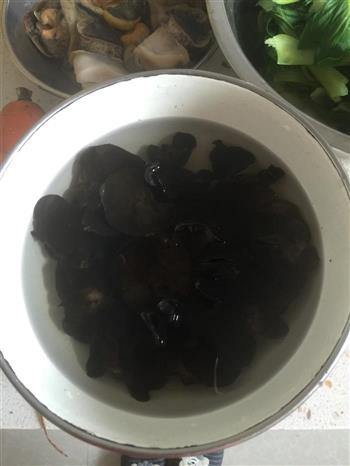 油爆海螺怎么做，油爆海螺怎么做好吃，油爆海螺做法