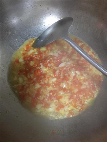 蒜蓉蒸罗氏虾怎么做，蒜蓉蒸罗氏虾怎么做好吃，蒜蓉蒸罗氏虾做法