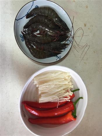 油焖海虾怎么做，油焖海虾怎么做好吃，油焖海虾做法