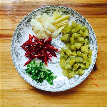 夏日开胃必备-酸菜鱼怎么做，夏日开胃必备-酸菜鱼怎么做好吃，夏日开胃必备-酸菜鱼做法