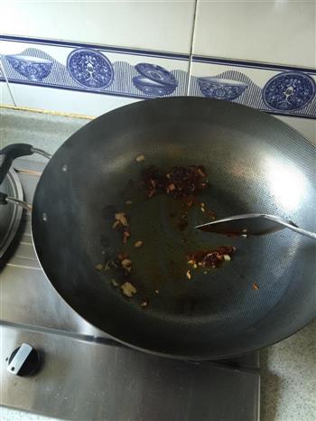 吮指秘制辣酒煮花螺怎么做，吮指秘制辣酒煮花螺怎么做好吃，吮指秘制辣酒煮花螺做法