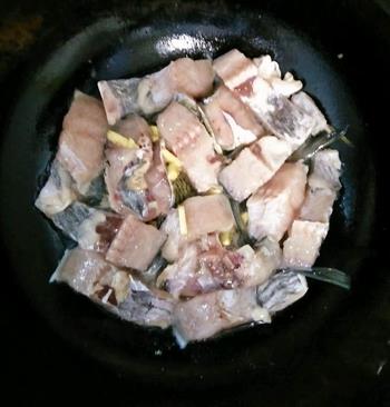 特色口味鱼怎么做，特色口味鱼怎么做好吃，特色口味鱼做法