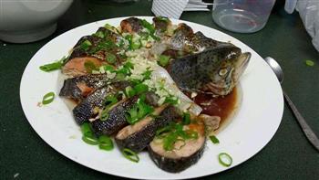 开屏虹鳟鱼怎么做，开屏虹鳟鱼怎么做好吃，开屏虹鳟鱼做法