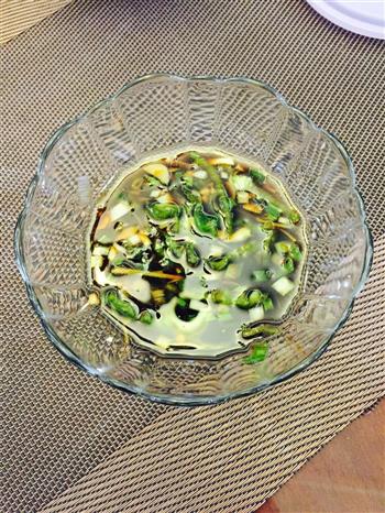 原味顺德-清蒸鲈鱼生怎么做，原味顺德-清蒸鲈鱼生怎么做好吃，原味顺德-清蒸鲈鱼生做法