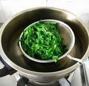 荠菜黄鱼羹怎么做，荠菜黄鱼羹怎么做好吃，荠菜黄鱼羹做法