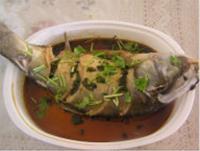 美味蒸鱼怎么做，美味蒸鱼怎么做好吃，美味蒸鱼做法