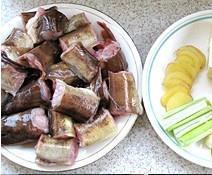 滑腻腻-鲇鱼汆豆腐怎么做，滑腻腻-鲇鱼汆豆腐怎么做好吃，滑腻腻-鲇鱼汆豆腐做法