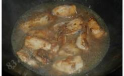 黄豆酱香鱼怎么做，黄豆酱香鱼怎么做好吃，黄豆酱香鱼做法