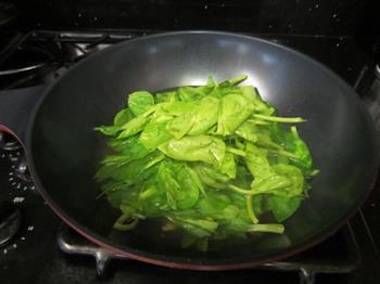 上汤豆苗虾怎么做，上汤豆苗虾怎么做好吃，上汤豆苗虾做法