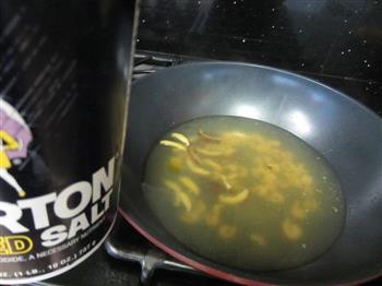 上汤豆苗虾怎么做，上汤豆苗虾怎么做好吃，上汤豆苗虾做法
