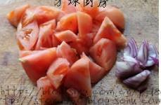 红烧亮针鱼怎么做，红烧亮针鱼怎么做好吃，红烧亮针鱼做法