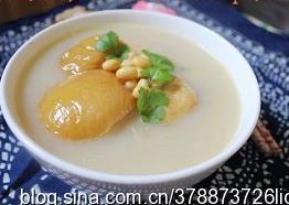 鲜果黄豆鱼尾汤怎么做，鲜果黄豆鱼尾汤怎么做好吃，鲜果黄豆鱼尾汤做法