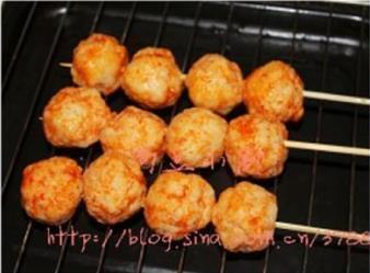 BBQ烤鱼蛋怎么做，BBQ烤鱼蛋怎么做好吃，BBQ烤鱼蛋做法