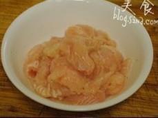 五彩熘鱼片怎么做，五彩熘鱼片怎么做好吃，五彩熘鱼片做法