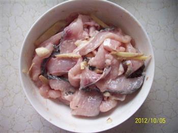 养颜 低卡路里 番茄鱼怎么做，养颜 低卡路里 番茄鱼怎么做好吃，养颜 低卡路里 番茄鱼做法