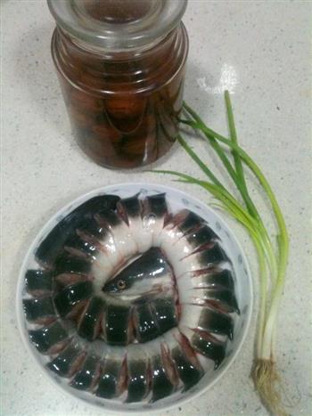 葱香酸梅蒸河鳗怎么做，葱香酸梅蒸河鳗怎么做好吃，葱香酸梅蒸河鳗做法