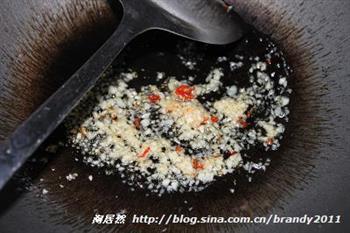 蒜茸蒸生蚝怎么做，蒜茸蒸生蚝怎么做好吃，蒜茸蒸生蚝做法